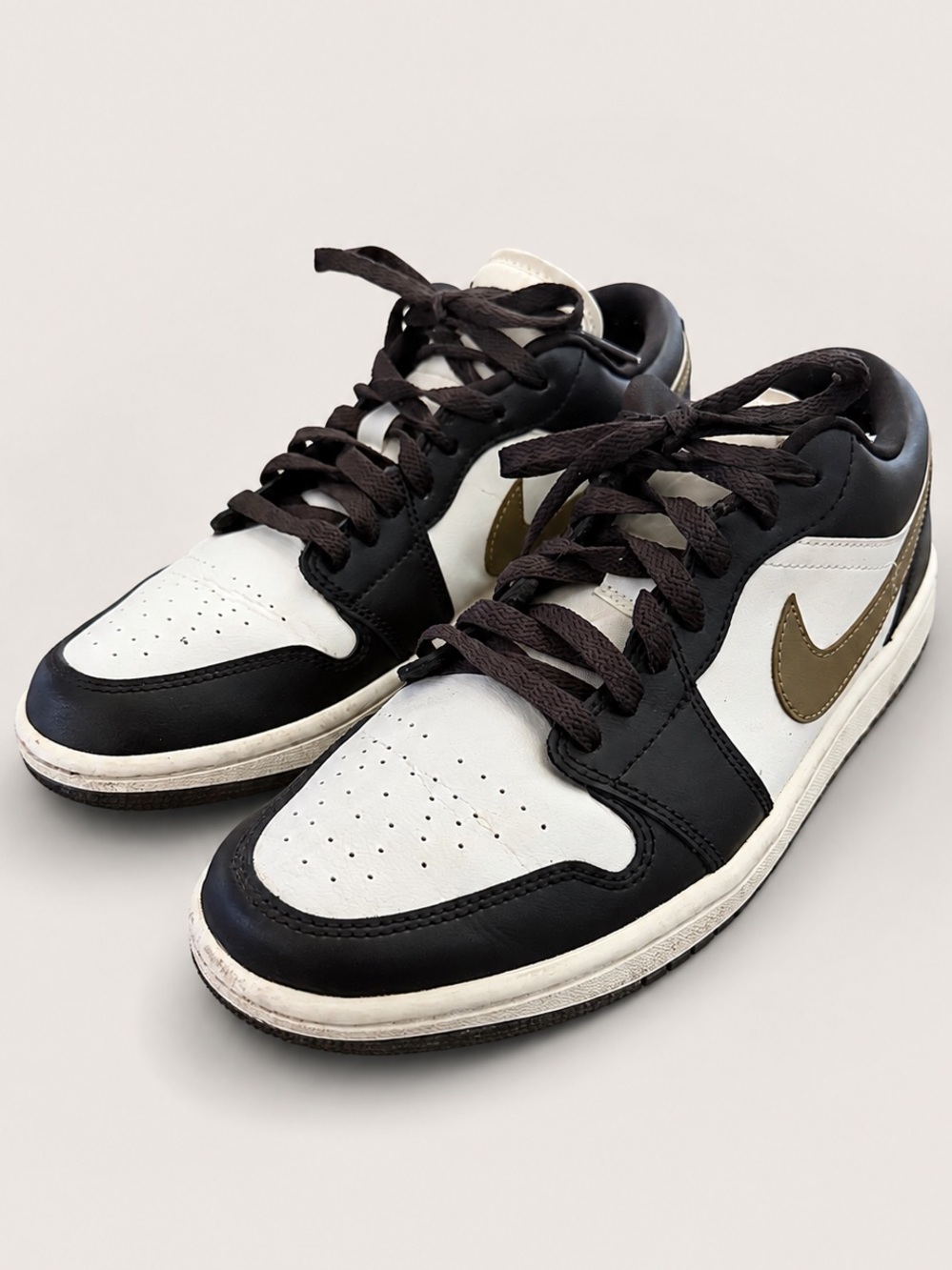 Jordan 1 LowShadow Brown Women's size 9